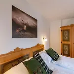 Haus Weickl By Interhome Kaprun