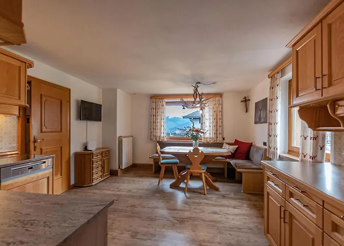 Prázdninový dům Haus Weickl By Interhome Kaprun